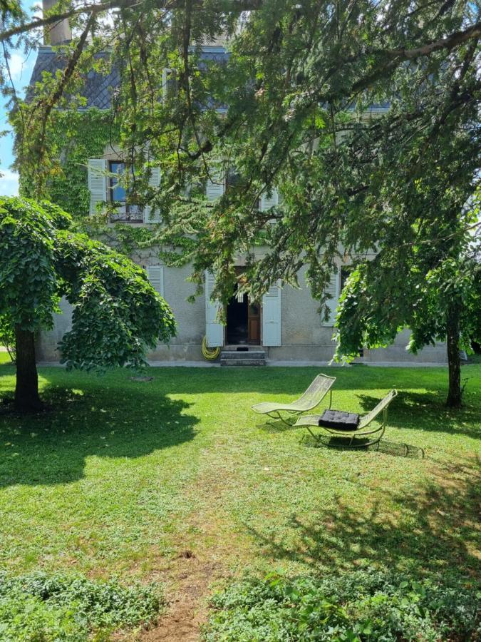 Villa Mura Gite Luxe Avec Piscine Et Spa Campagne Et Grand Air Nouvelle Aquitaine Correze Neuvic  Kültér fotó