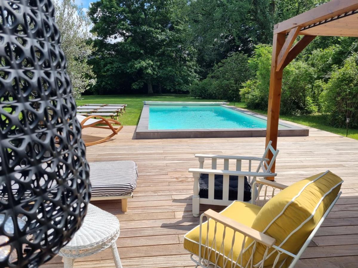 Villa Mura Gite Luxe Avec Piscine Et Spa Campagne Et Grand Air Nouvelle Aquitaine Correze Neuvic  Kültér fotó