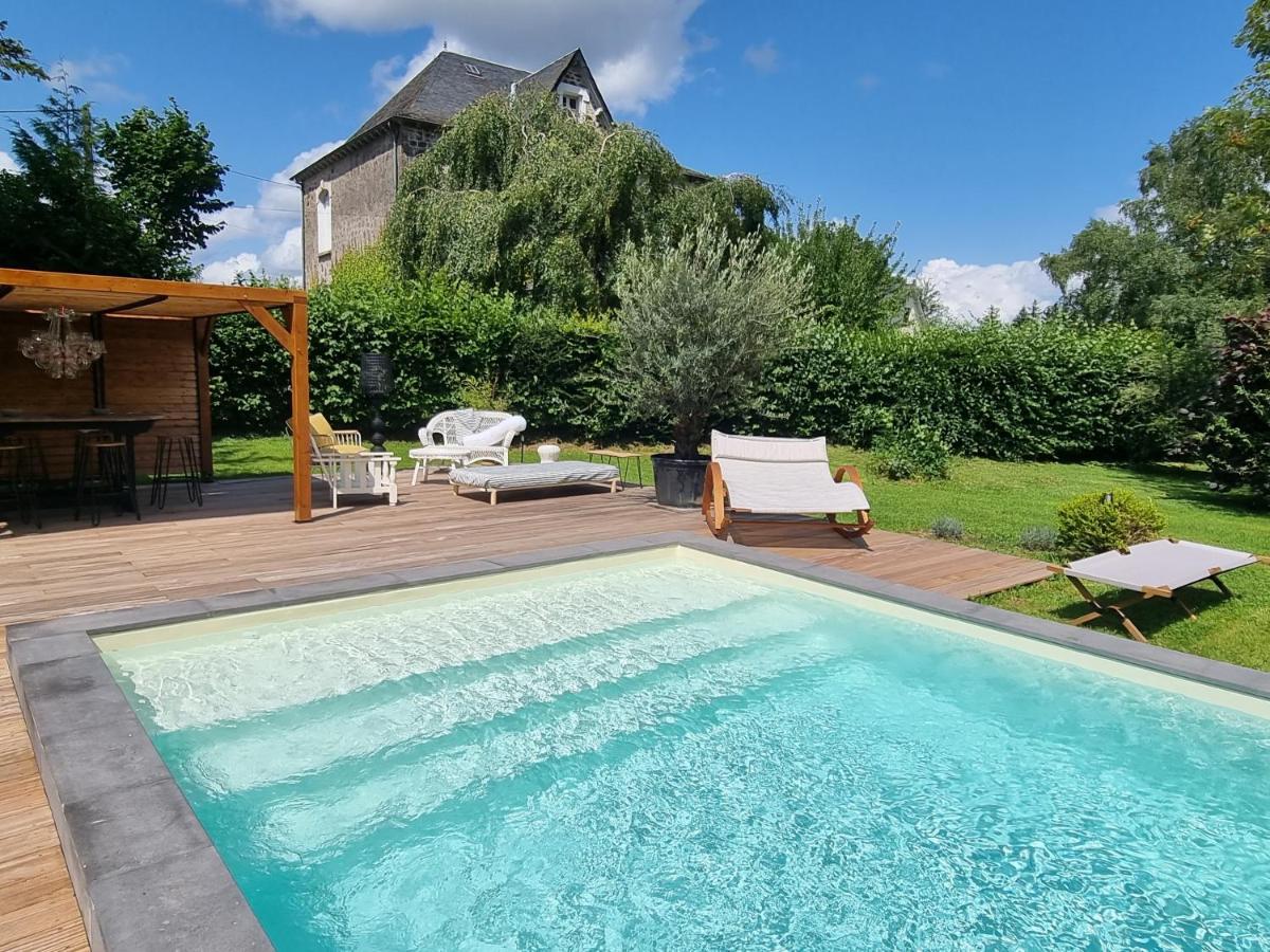 Villa Mura Gite Luxe Avec Piscine Et Spa Campagne Et Grand Air Nouvelle Aquitaine Correze Neuvic  Kültér fotó