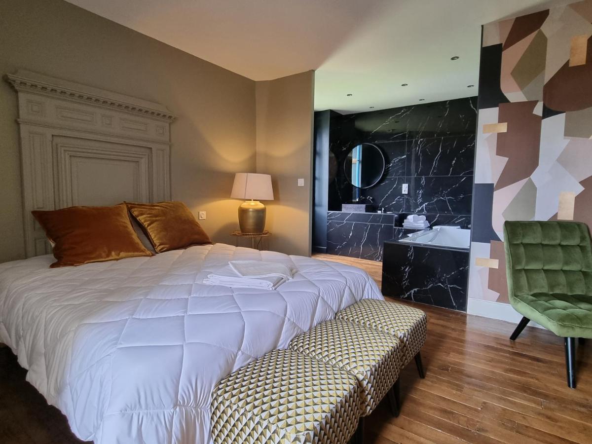 Villa Mura Gite Luxe Avec Piscine Et Spa Campagne Et Grand Air Nouvelle Aquitaine Correze Neuvic  Kültér fotó